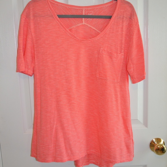 Relaxed Scoop-neck Tee - Picture 1 of 3